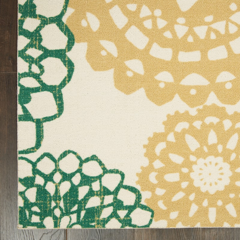 Waverly Sun N' Shade Retro Floral Indoor/ Outdoor Area Rug