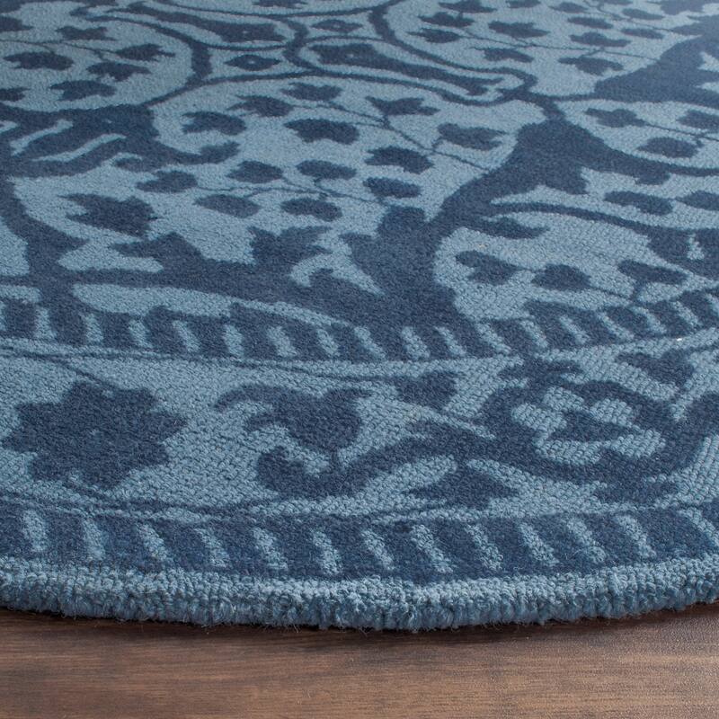 SAFAVIEH Handmade Restoration Vintage Boho Shianne Oriental Wool Rug