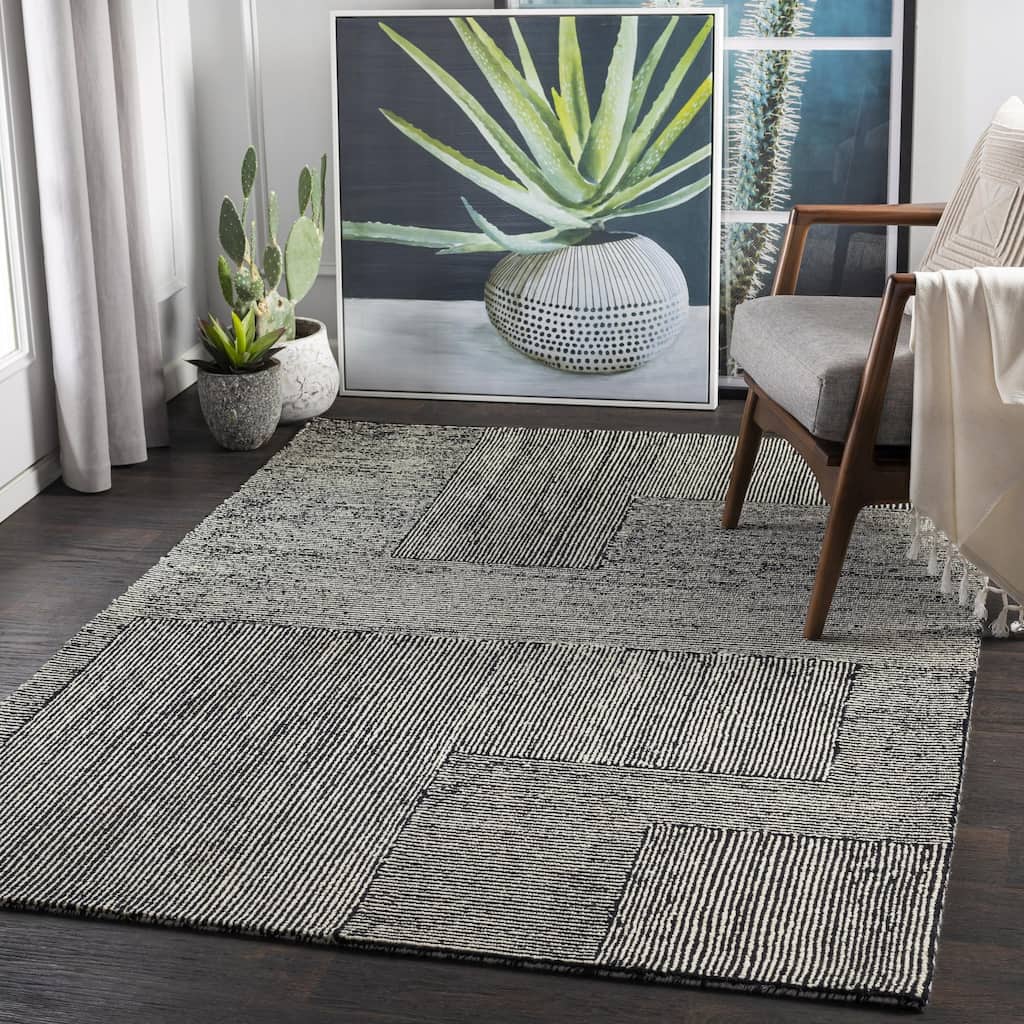 Livabliss Wazney Handmade Wool Farmhouse Area Rug