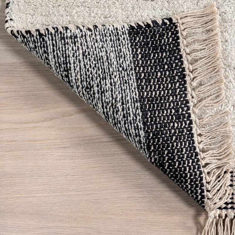 Hyperion Tasseled Cotton and Wool Area Rug