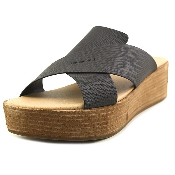 coconuts sandals