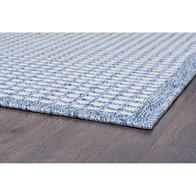 Dennis Coastal Windowpane Indoor/Outdoor Area Rug