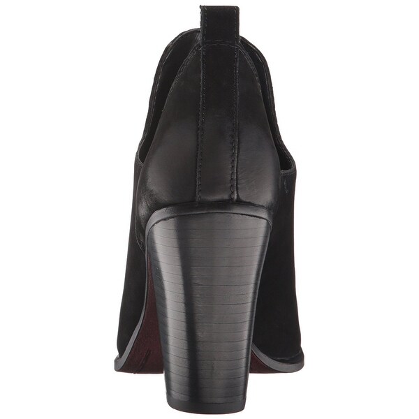vince camuto women's ankle boots