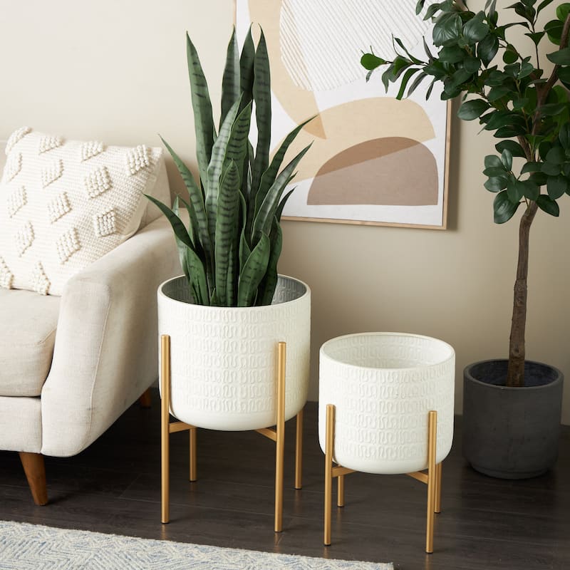 White Metal Dome Indoor Outdoor Planter with Gold Stand (Set of 2) - White