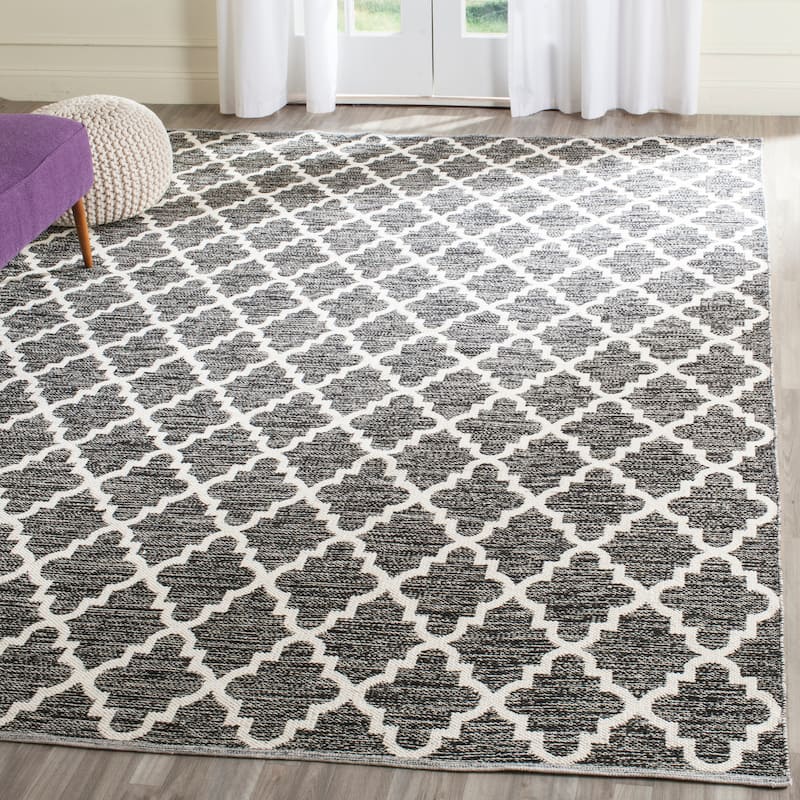SAFAVIEH Handmade Flatweave Montauk Marie Casual Cotton Rug - 6' x 9' - Black/Ivory