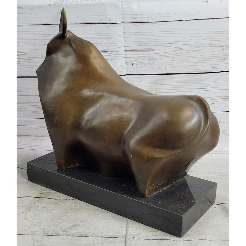 Abstract Modern Art Clic Botero Bull Handcrafted Bronze Sculpture Figurine