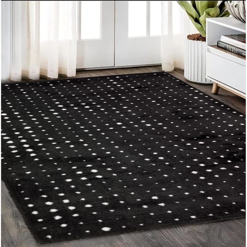 HomeRootsGeometric Industrial Runner Area Rug - 90.55' X '62.99' X '0.98 - Black/Ivory