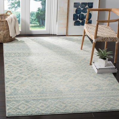 SAFAVIEH Adirondack Barlina Rustic Boho Rug - 6' x 9'