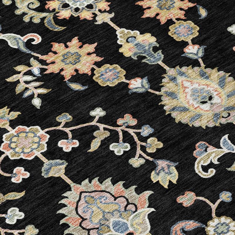 Machine Washable Indoor/ Outdoor Traditional Basalt Chantille Rug