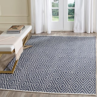 SAFAVIEH Handmade Flatweave Montauk Shkurte Cotton Rug - Navy/Ivory - 4' x 6'