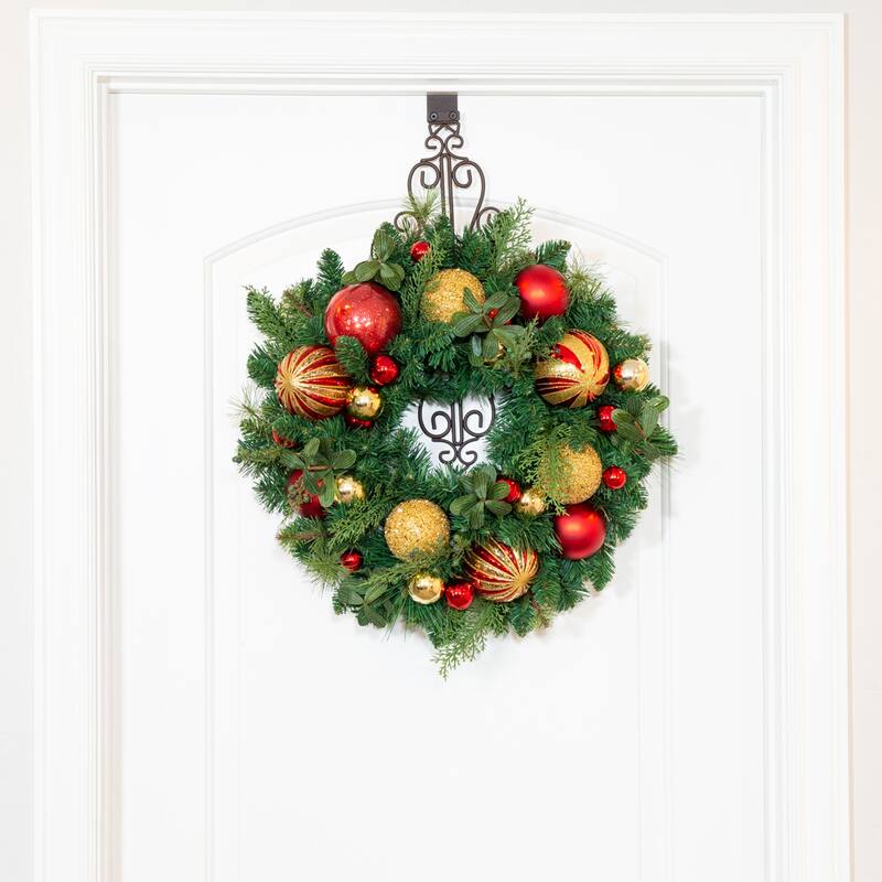 Village Lighting 24 in. Wreath - Christmas Classic