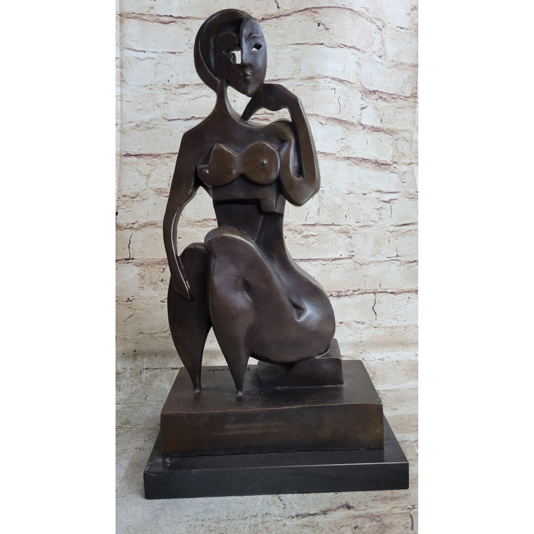 Hand Made Modern Abstract Female Bronze Statue Sculpture Tribute To Pico Decor