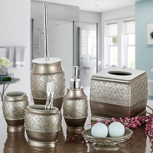 https://ak1.ostkcdn.com/images/products/is/images/direct/d93c19dedac0e5ca80b48d65d4e923ee67e13e08/Creative-Scents-Dublin-Brushed-Silver-Decorative-Bathroom-Accessories-Set-of-4.jpg