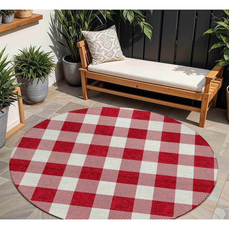 HomeRoots Plaid Transitional Rectangle Outdoor Rug - 8' Round