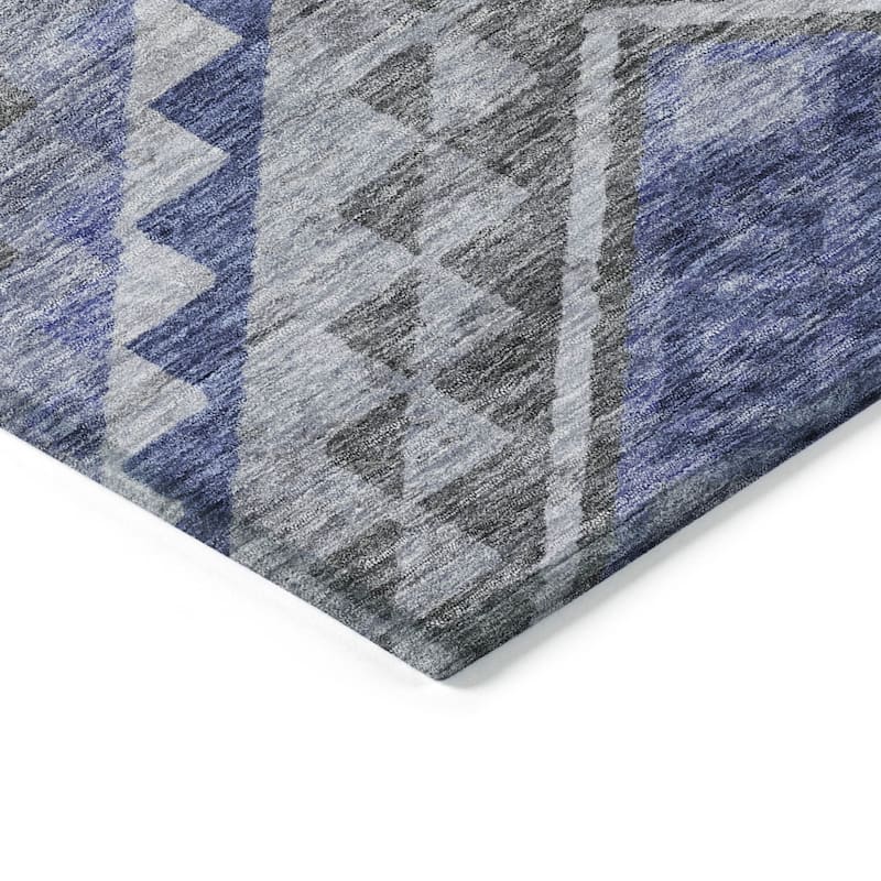 HomeRoots Southwestern Transitional Rectangle Outdoor Rug