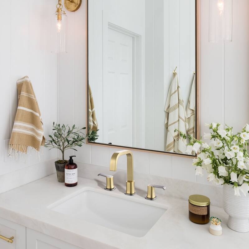 8 Inch Widespread Bathroom Faucet with Pop-up Drain Assembly 3 Holes Brass Modern Bathroom Sink Vanity Basin Faucets