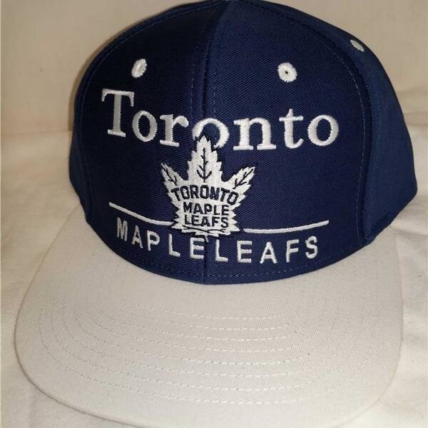 Shop Toronto Maple Leafs Mens Osfa Flatbrim Snapback Vintage