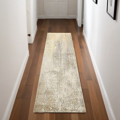 Zero Power Loomed Abstract Modern Stain Resistant Area Rug By HomeRoots - 94' X '34' X '0.39