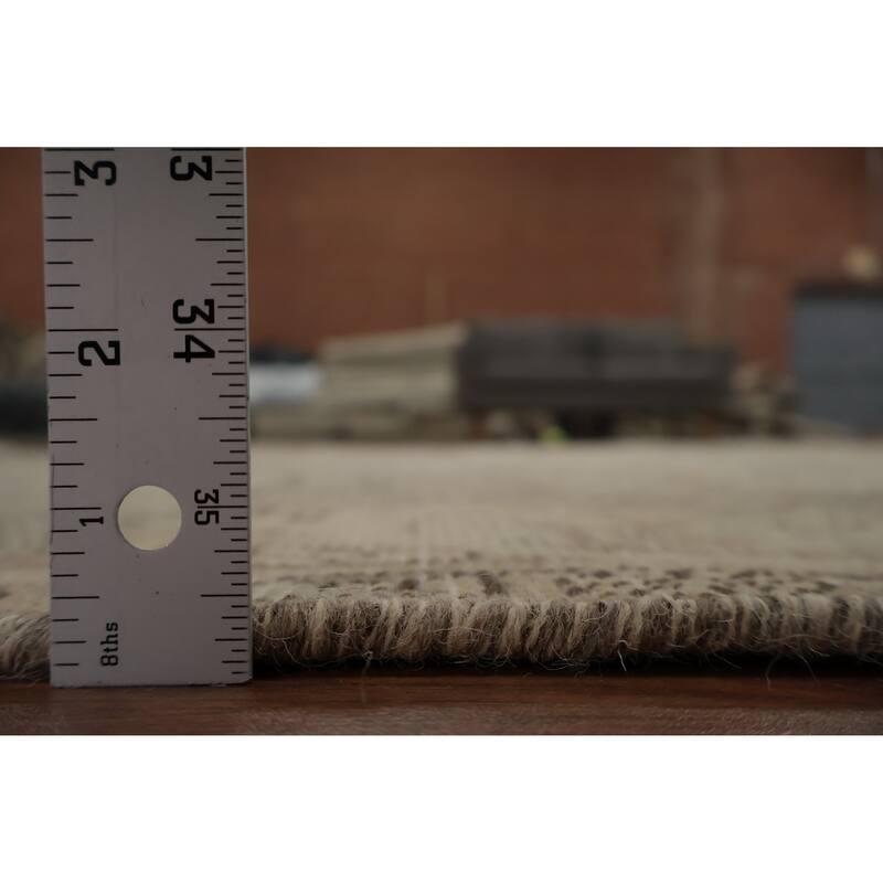 Hand Knotted Oriental 100% Wool Carpet Traditional Medallion Beige & Ivories Tabriz Area Rug - 9' 4'' X 6' 8''