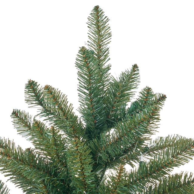 Norway Spruce 7.5-foot Artificial Christmas Tree by Christopher Knight Home - 60.00" L x 60.00" W x 90.00" H