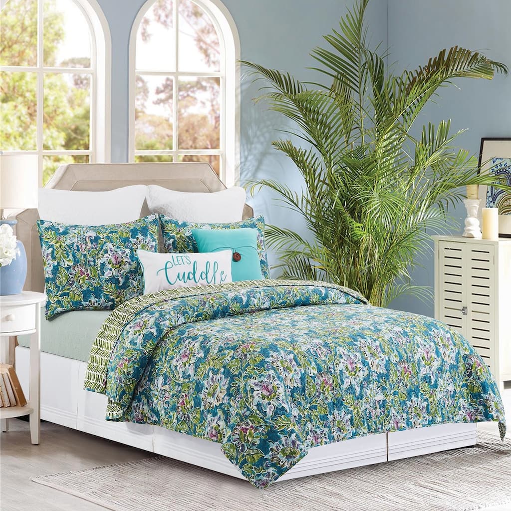 Violet Quilt Set