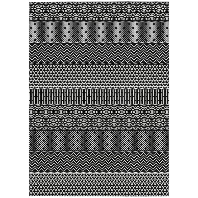 HomeRoots Chevron Modern Rectangle Outdoor Rug