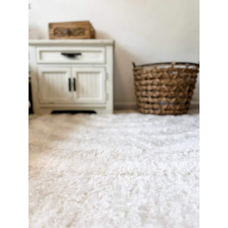 Hauteloom Arnel Living Room, Bedroom Area Rug - Beige - 2' x 3'