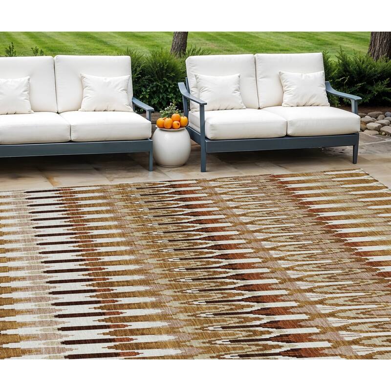 HomeRoots Southwestern Transitional Rectangle Outdoor Rug - 8' X 10'
