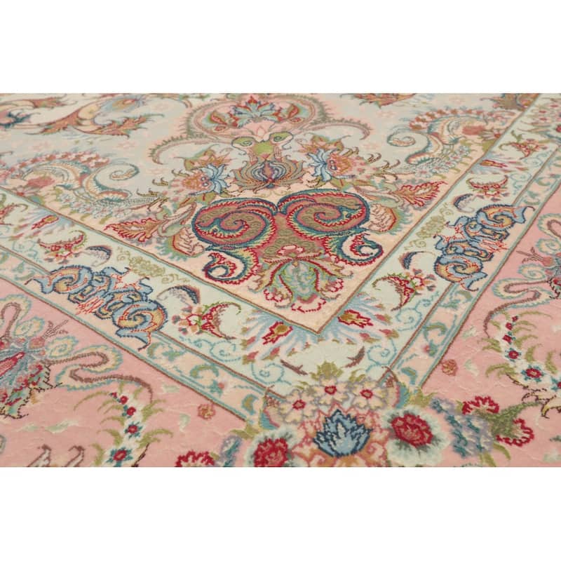 Hand Knotted Ivory Persian Wool & Silk Traditional Oriental Area Rug - 6' 7'' x 10' 3''