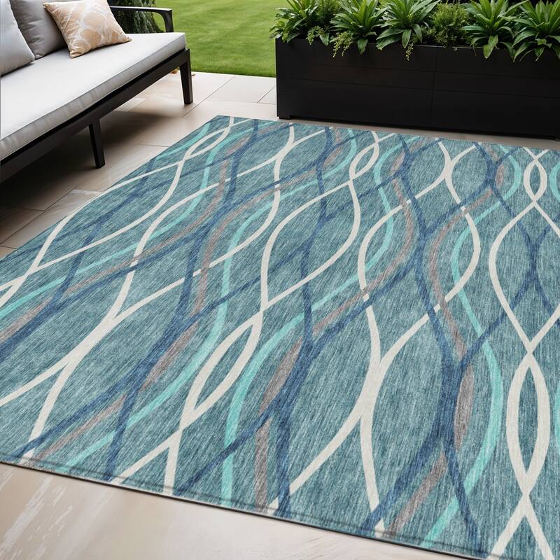 HomeRoots Abstract Transitional Rectangle Outdoor Rug - 5' X 8'