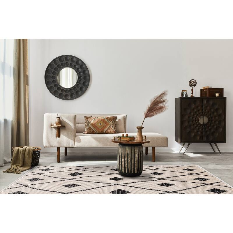 Juniper Collection Ivory Machine Made Indoor Area Rug