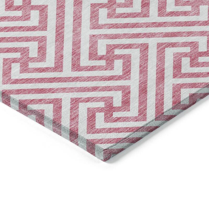 HomeRoots Geometric Transitional Rectangle Outdoor Rug