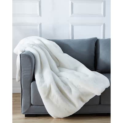 Cassilda Luxury Chinchilla Faux Fur Throw Blanket (50 In. x 60 In.)