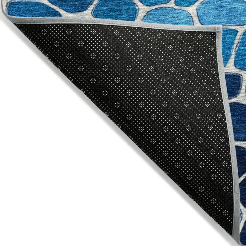 Machine Washable Indoor/Outdoor Contemporary Ombre Chantille Rug