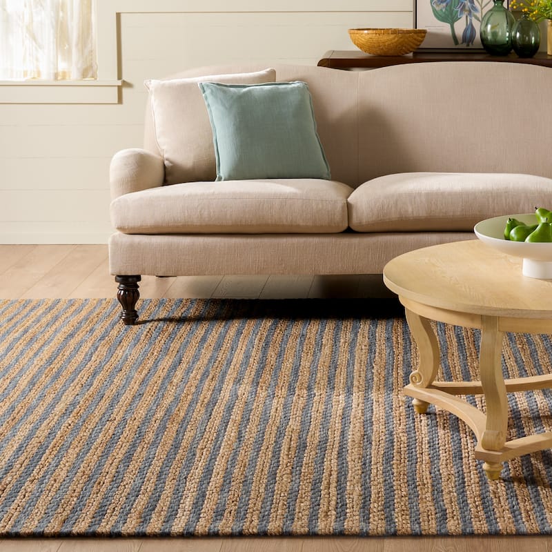 Martha Stewart by SAFAVIEH Handmade Deivi Jute Rug