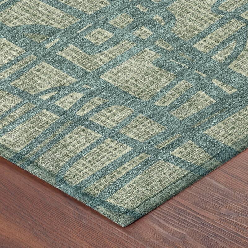 Machine Washable Indoor/ Outdoor Modern Centurion Chantille Rug
