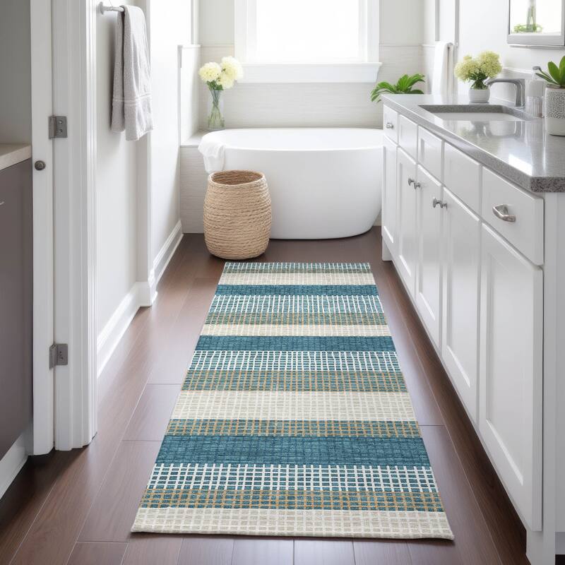 Machine Washable Indoor/ Outdoor Cabana Stripe Chantille Rug