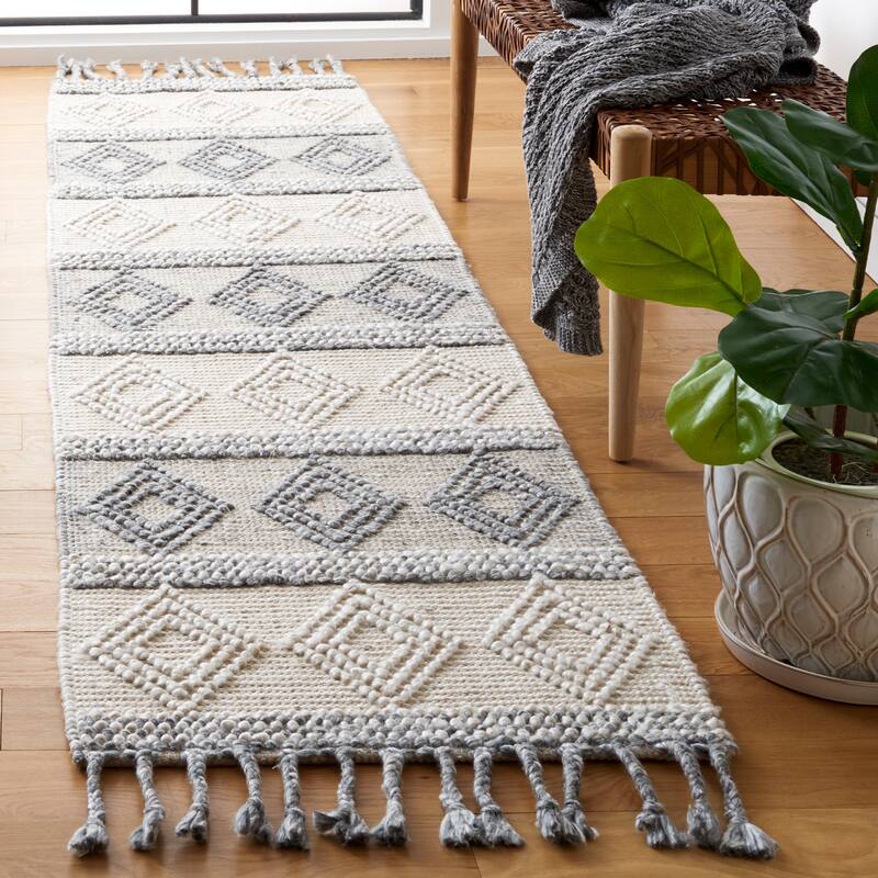 SAFAVIEH Handmade Natura Gerdje Wool Braided Tassel Rug - 2'3" x 9' Runner - Ivory/Grey