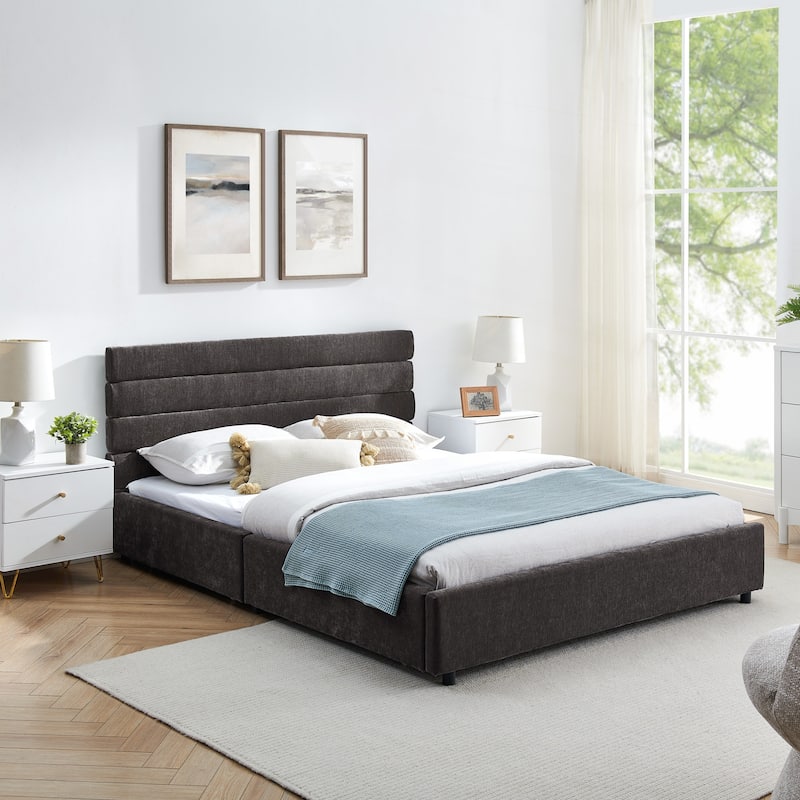 Comfortable Queen-Size Upholstered Bed with Practical Drawers
