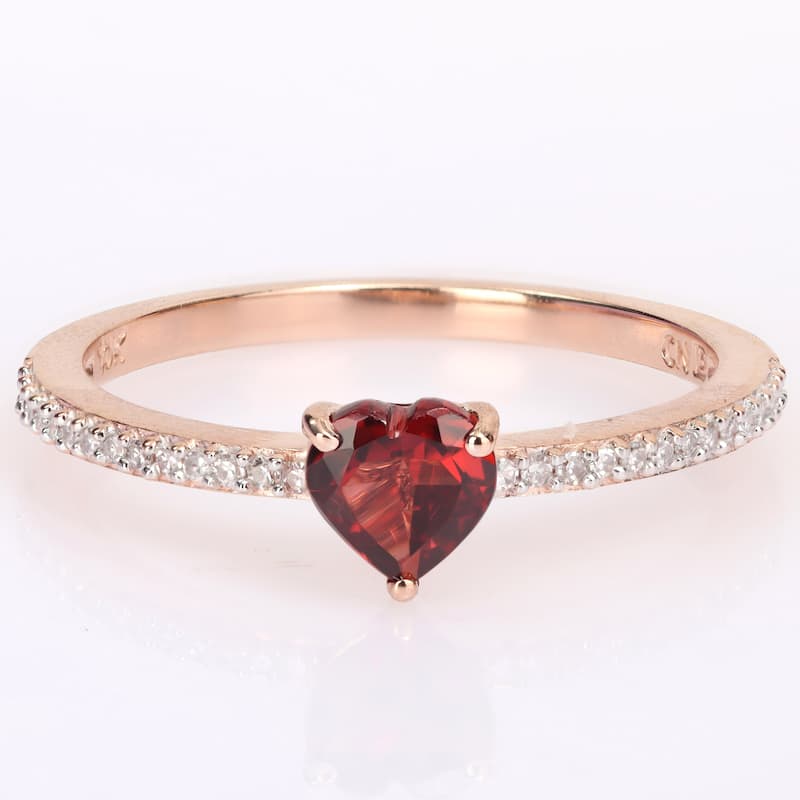 Miadora 10k Rose Gold Heart-cut Garnet and 1/10ct TDW Diamond Birthstone Ring