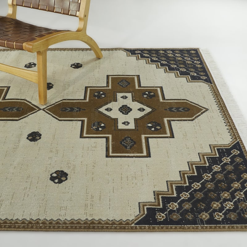 Severo Southwestern Recycled Area Rug