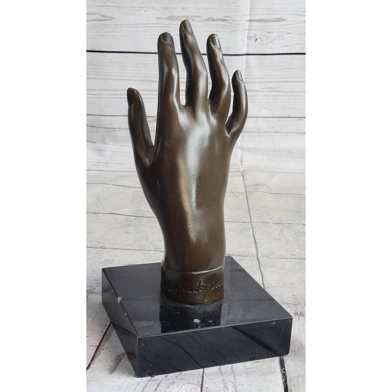 Hot Cast Salvador Dali Female Hand Genuine Bronze Sculpture Figurine Figure