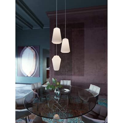 Lily Medium Base Triple Pendant