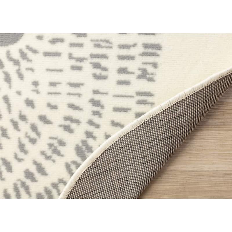 Round Kids Cream Grey Teddy Bear Area Rug, 5'3" x 5'3" - 5'3" x 5'3"