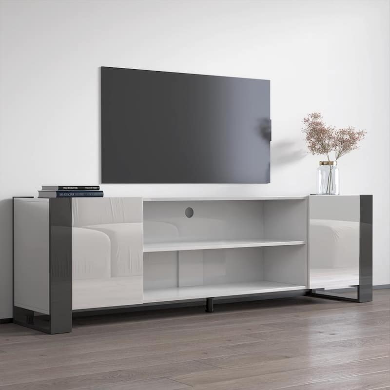 Woody EF 77" TV Stand