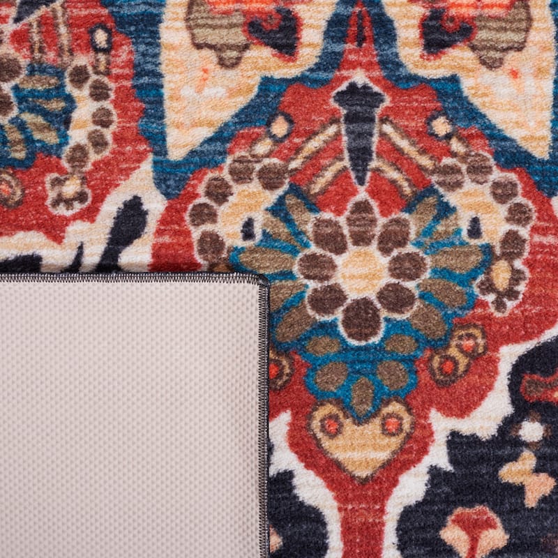 SAFAVIEH Riviera Machine Washable Slip Resistant Wilma Oriental Rug