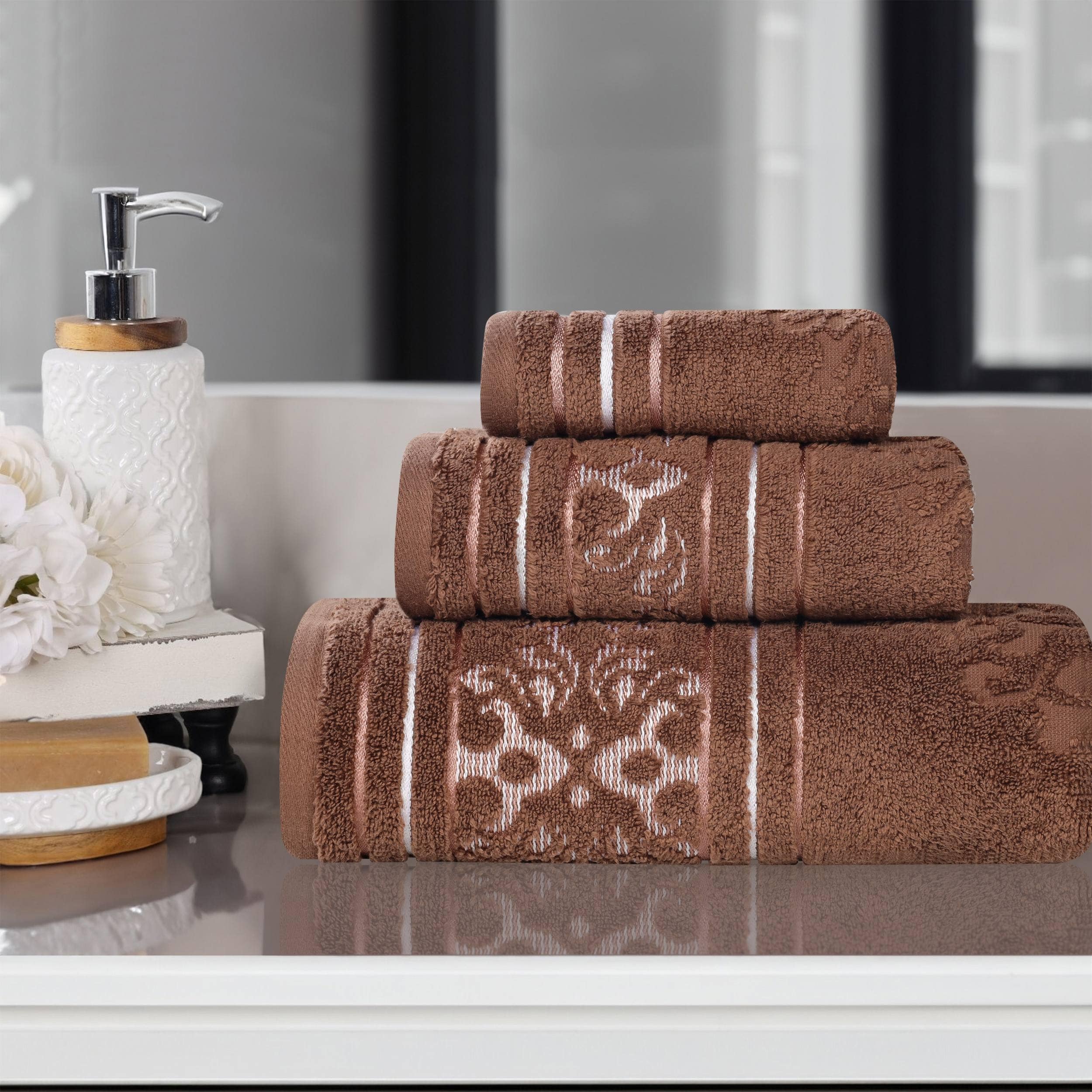 Superior Sadie Zero Twist Cotton Floral Jacquard 3 Piece Towel Set