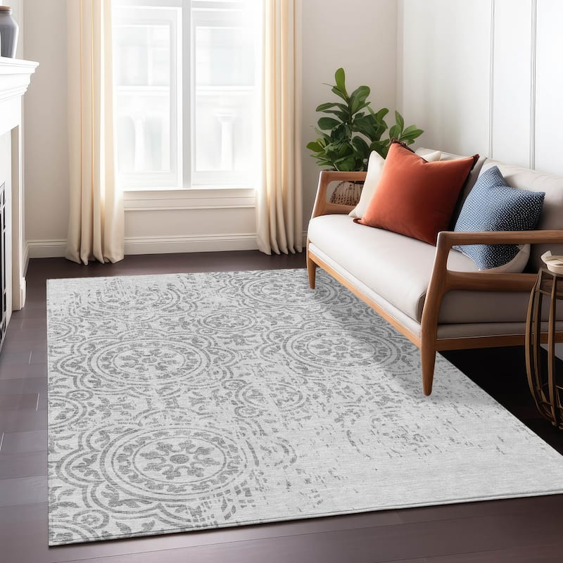 Machine Washable Indoor/ Outdoor Chantille Suzani Vintage Rug