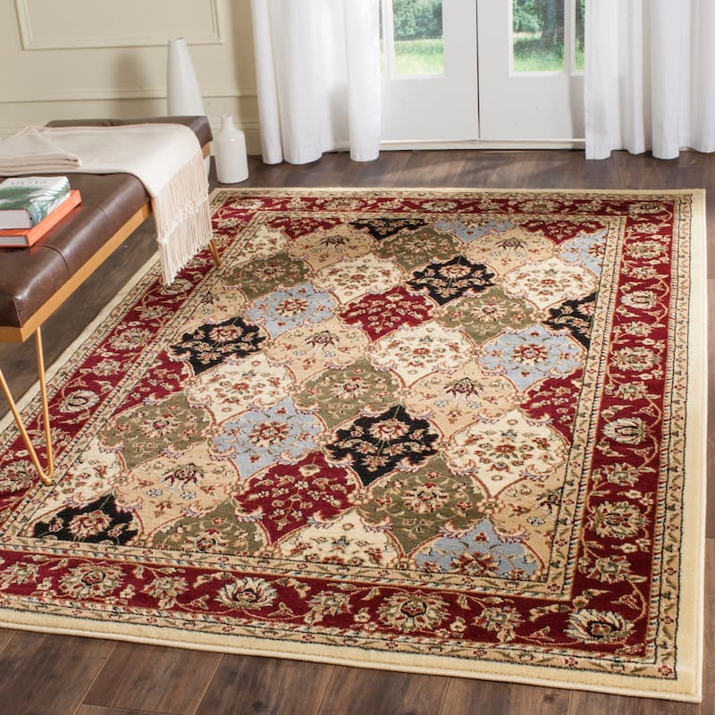 SAFAVIEH Lyndhurst Marylyn Traditional Oriental Rug