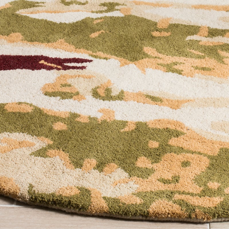 SAFAVIEH Handmade Bella Pavuna Modern Floral Wool Rug
